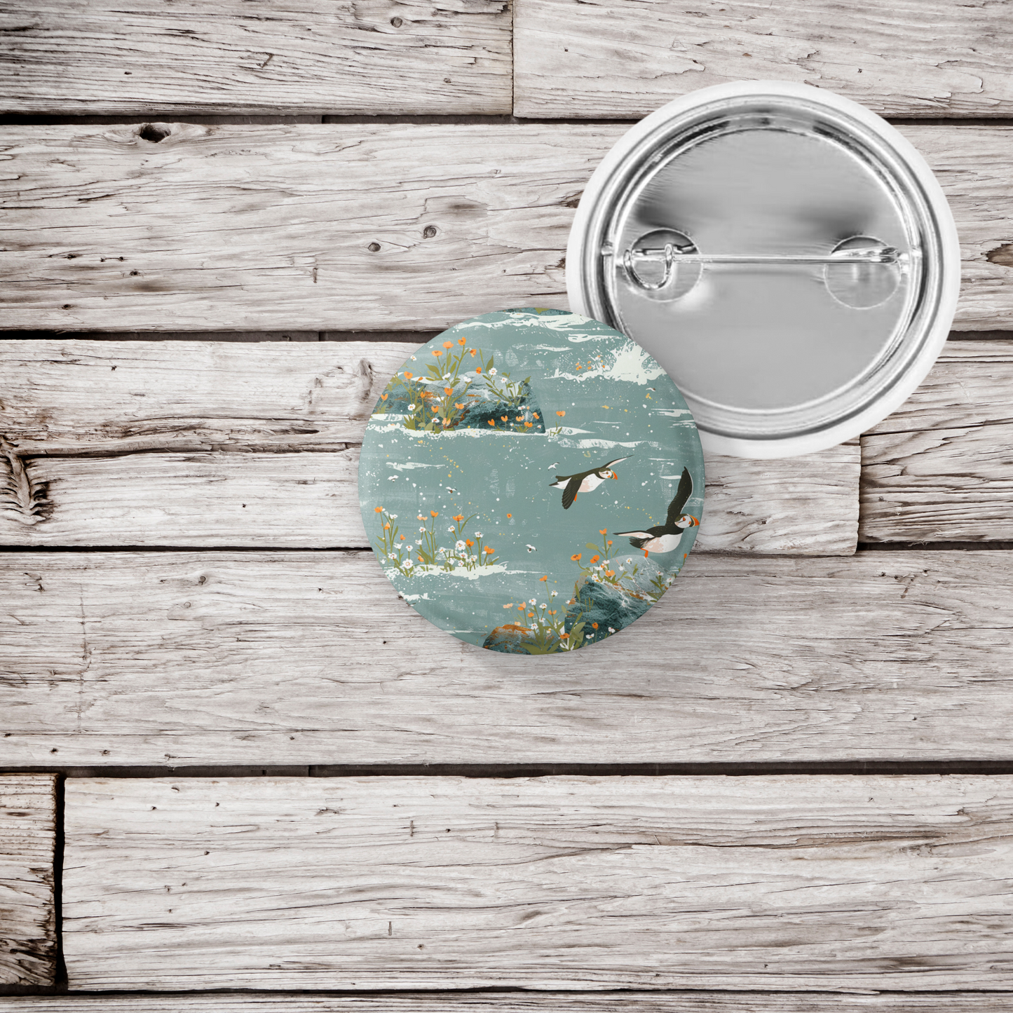 Puffin 8 Pin Back Button, Magnet