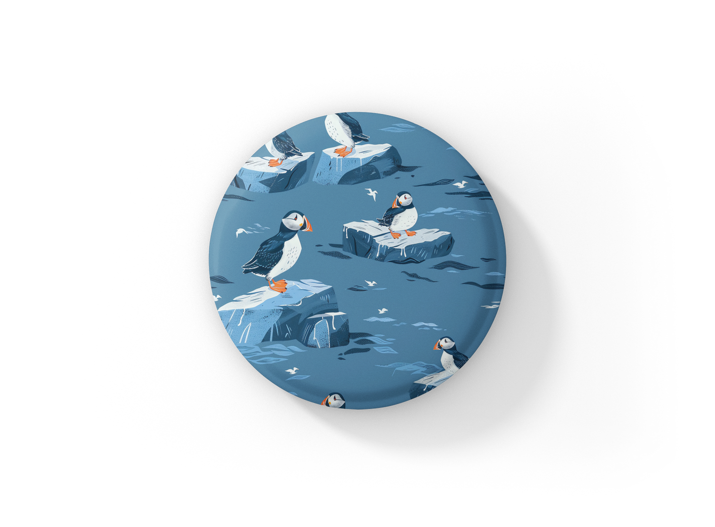 Puffin 7 Pin Back Button, Magnet