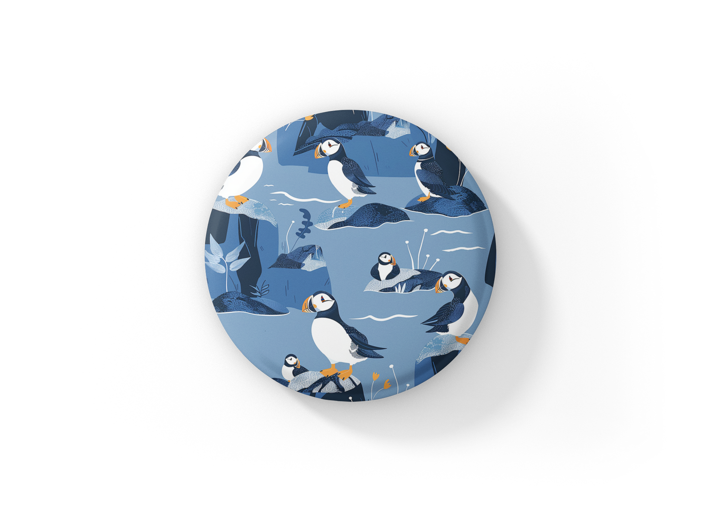 Puffin 5 Pin Back Button, Magnet